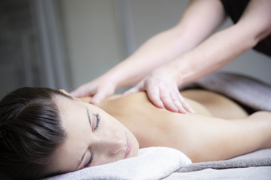 如果你想成為美容師，快來看看手法考核標準