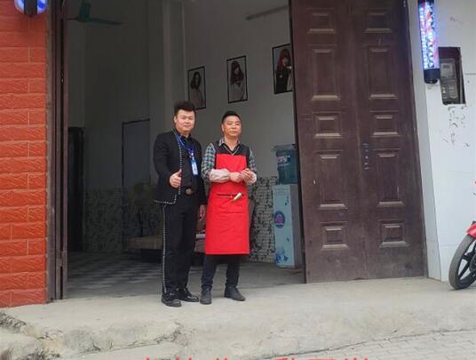 麗竹感恩小分隊上門送禮，禮物你收到了嗎