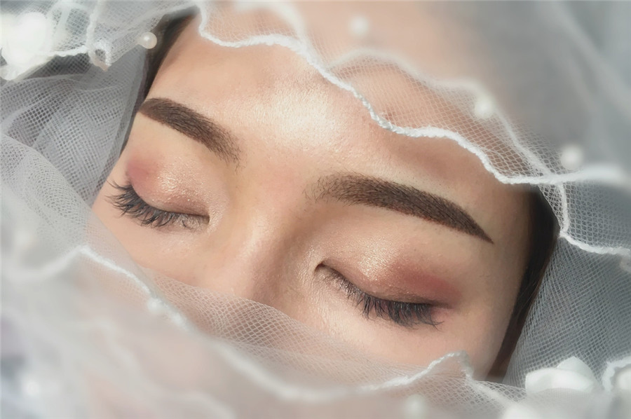 南寧紋繡學(xué)校：揭秘紋眉不上色的8大因素