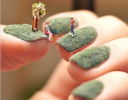 南寧美甲學(xué)校：如何讓甲油膠更牢固？