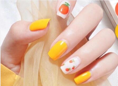南寧美甲學(xué)校：做完美甲很黏怎么辦