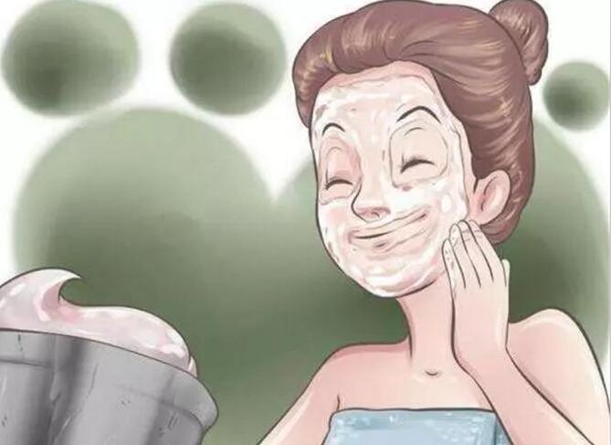 南寧美容學(xué)校：秋冬如何正確護膚