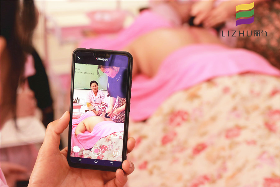 背部刮痧注意事項 | 南寧美容教學課程