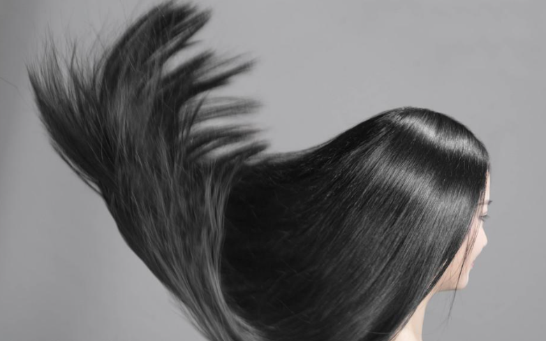 正確使用頭發(fā)柔順劑的護(hù)發(fā)技巧