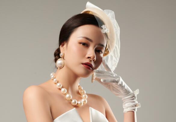 麗竹彩妝作品：禮帽時(shí)尚新娘造型