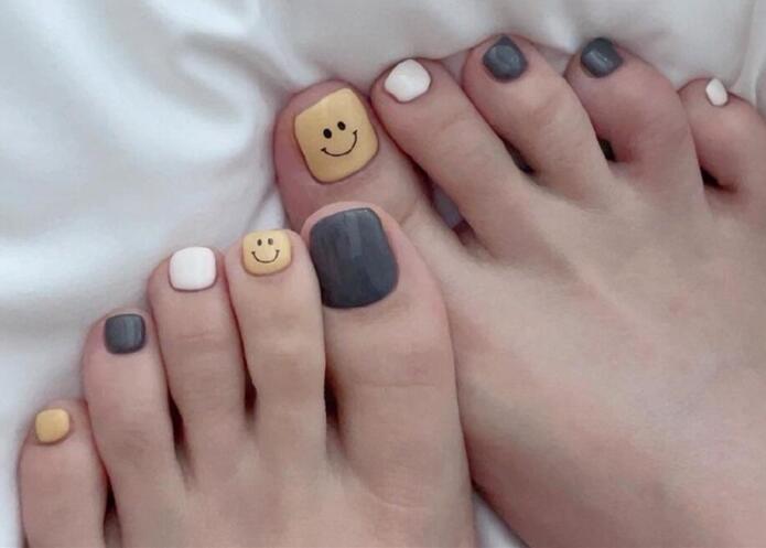 這組夏天美甲，快來和廣西美甲培訓(xùn)學(xué)校學(xué)起來