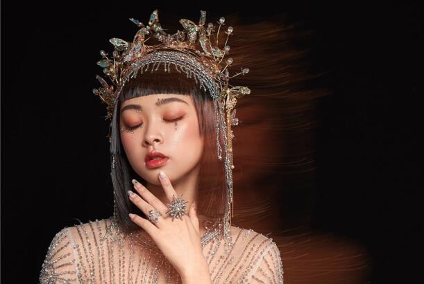 奢華復(fù)古造型，詮釋南寧學(xué)化妝哪家專業(yè)