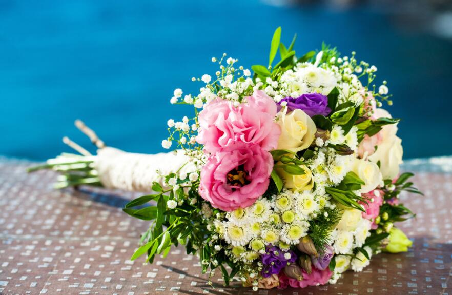  插花過程中簡單實用的小技巧，南寧花藝培訓班大放送