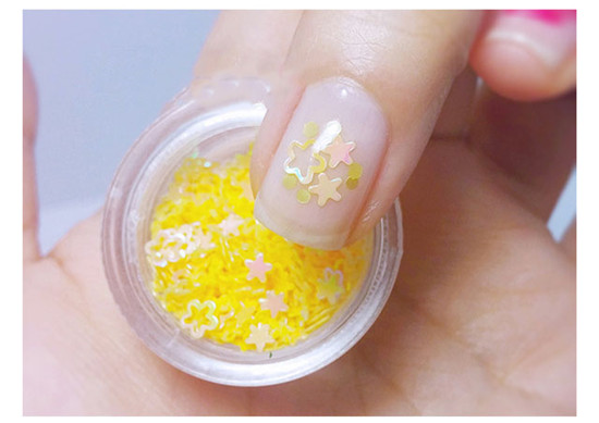 甜美圓法式美甲怎么畫？廣西美甲培訓來教你