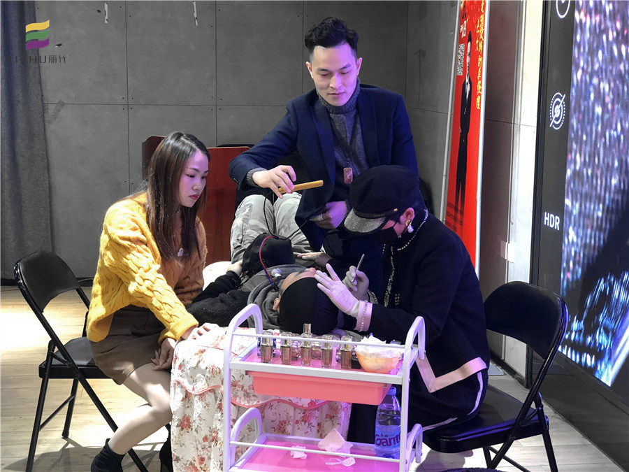 學(xué)專(zhuān)業(yè)紋繡技巧，知道南寧紋繡進(jìn)修去哪里