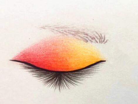 正確的眼影畫法，廣西教彩妝的機(jī)構(gòu)在演示手法