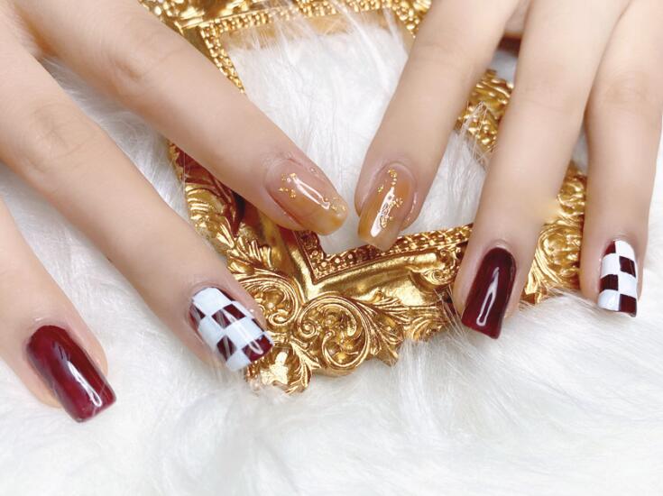 棋盤格美甲，廣西美甲培訓(xùn)作品