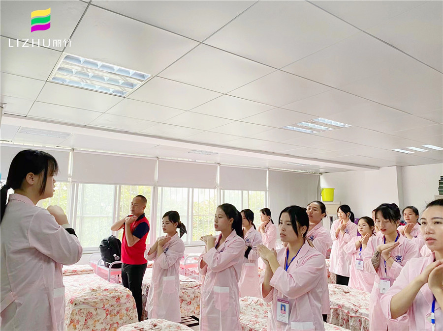 美容師鍛煉手操的方法，南寧美容課程分享