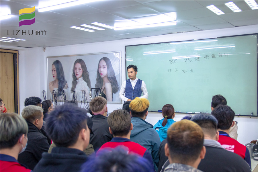 1637649900123976.jpg IMG_1678.jpg