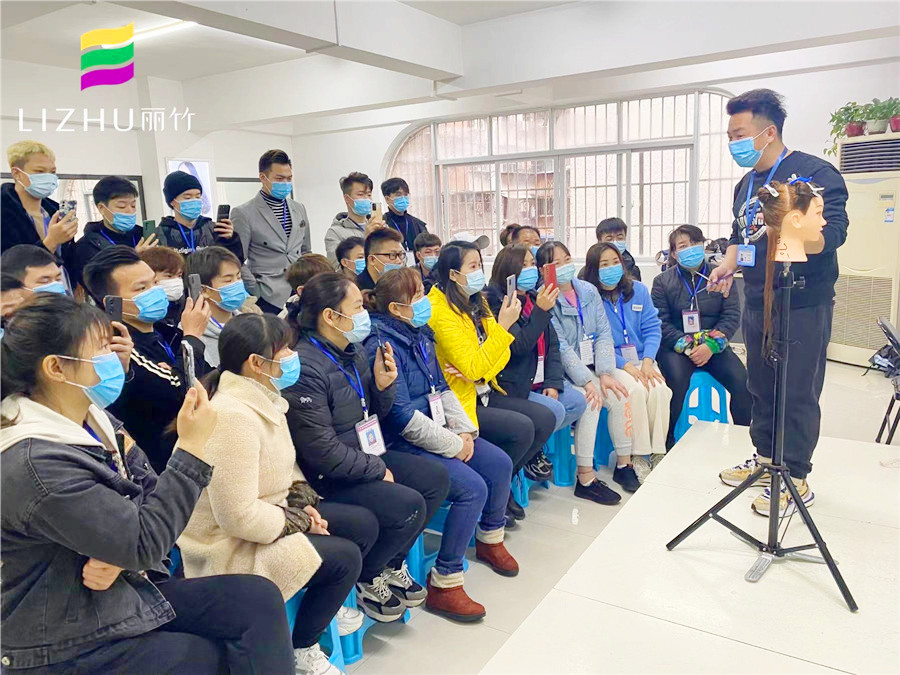 廣西學習理發(fā)的分段練習情況