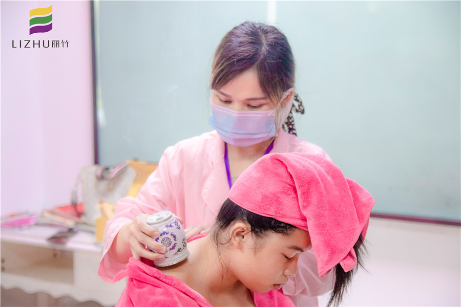 艾灸次數(shù)越多越好嗎？快聽南寧中醫(yī)美容培訓(xùn)班老師怎么說