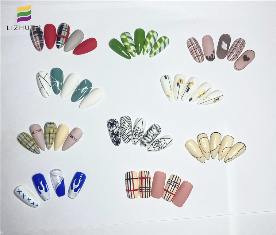 學(xué)員美甲作品欣賞，告訴你南寧哪里有美甲職業(yè)培訓(xùn)