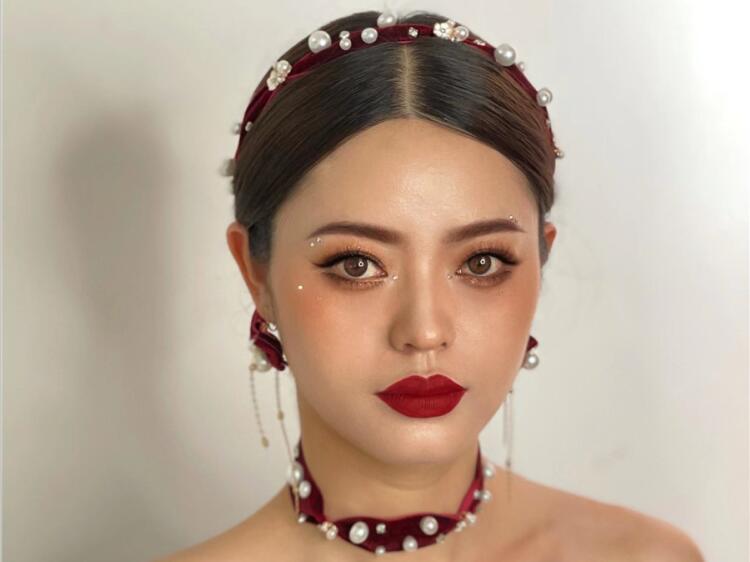 輕復(fù)古風(fēng)系列造型，南寧零基礎(chǔ)學(xué)化妝學(xué)員作品