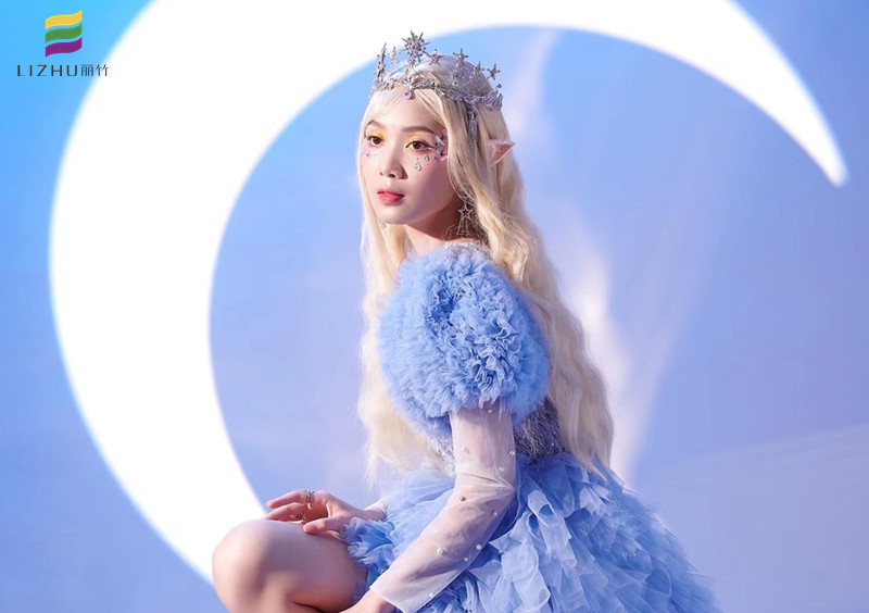 夢(mèng)幻月光精靈造型，南寧彩妝培訓(xùn)網(wǎng)紅作品