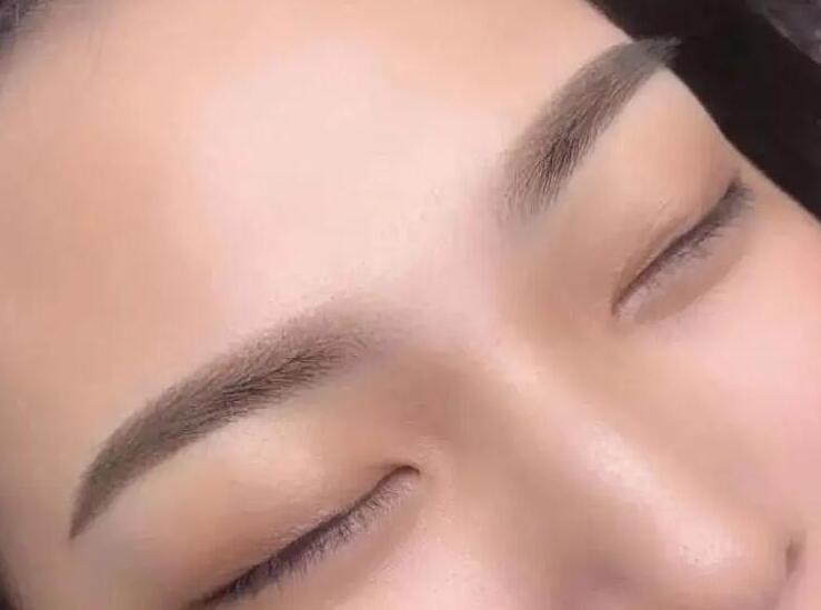 紋眉的壞處？南寧紋眉培訓(xùn)機(jī)構(gòu)專業(yè)解析