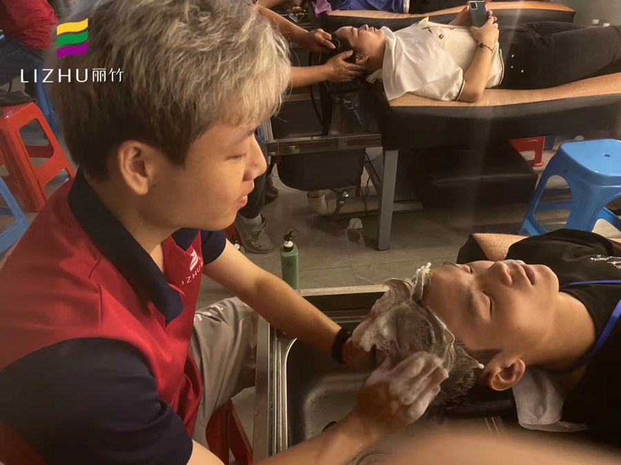 瑜伽洗頭的步驟，廣西洗護培訓學校告訴你