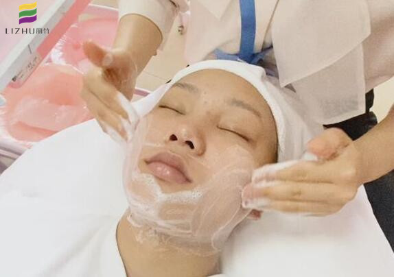 如何用洗面奶洗臉？廣西美容面部護(hù)理教學(xué)