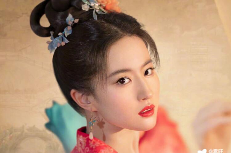 新中式國風(fēng)眼妝 ，廣西專業(yè)正規(guī)彩妝培訓(xùn)學(xué)校課程