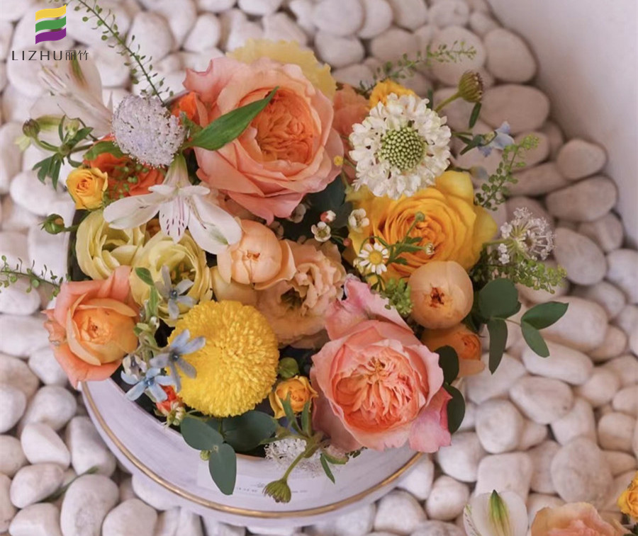 多層次花盒的制作技巧，南寧花藝師培訓(xùn)學(xué)校課程分享