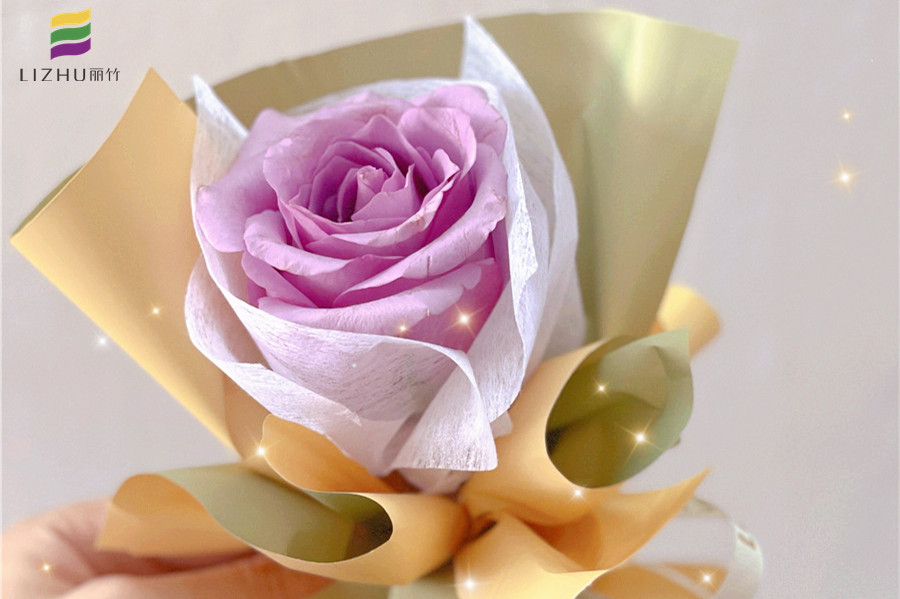 紙花藝術(shù)作品，廣西插花花藝學(xué)校原創(chuàng)