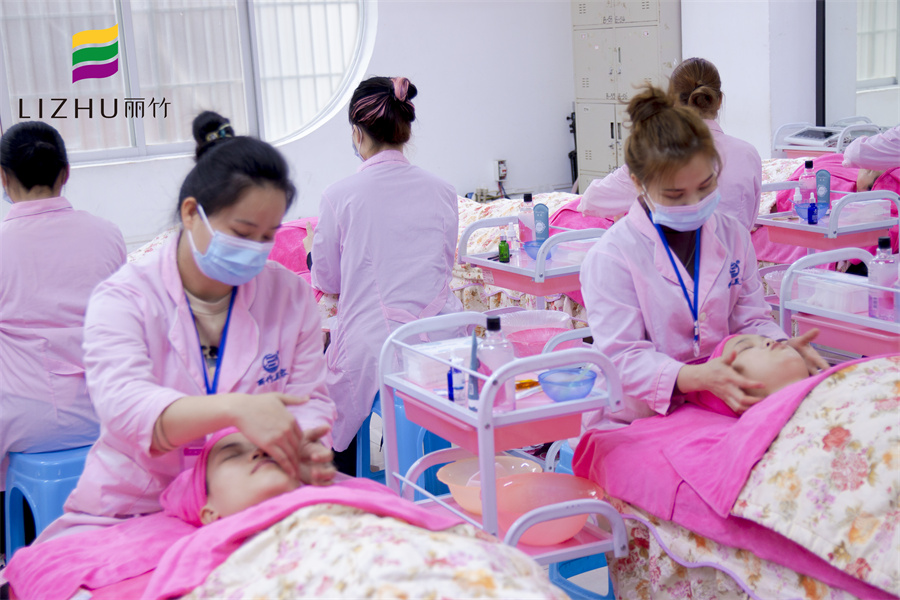 皮膚管理包含哪些項(xiàng)目？南寧學(xué)皮膚管理多少