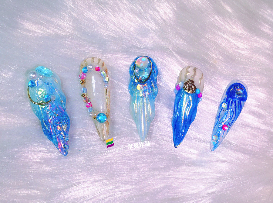 美人魚美甲、泡泡美甲、玫瑰雕花美甲 |  南寧美甲短期培訓班作品