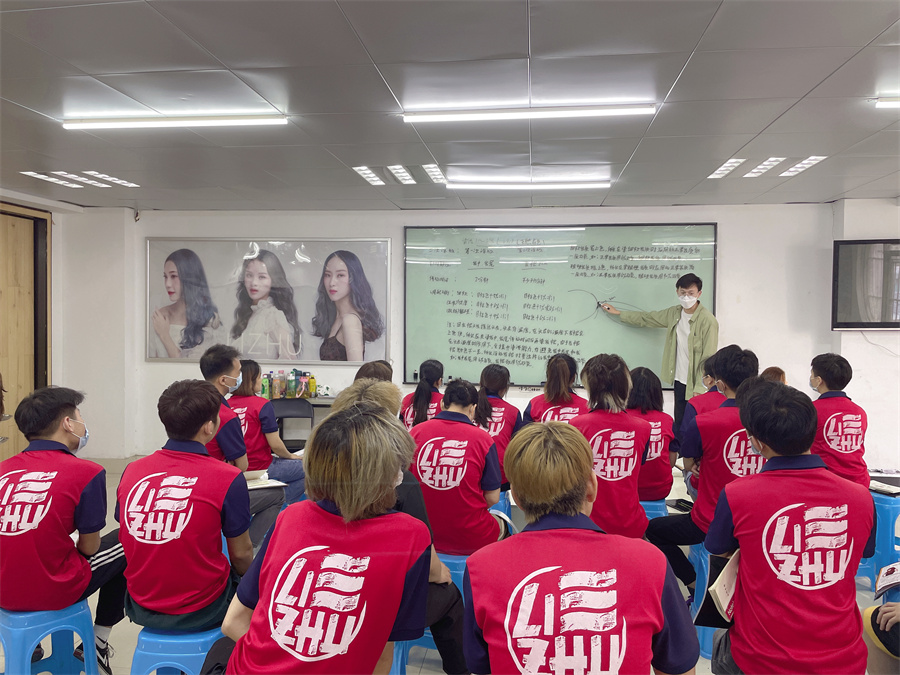 燙染理論知識(shí)，南寧美發(fā)燙染課程分享