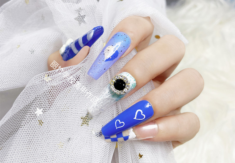 愛心深藍色西美甲，上手顯白又好看