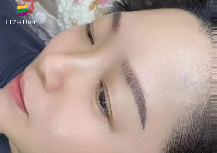 一年內(nèi)可以紋幾次眉毛？廣西南寧紋繡學(xué)校解答