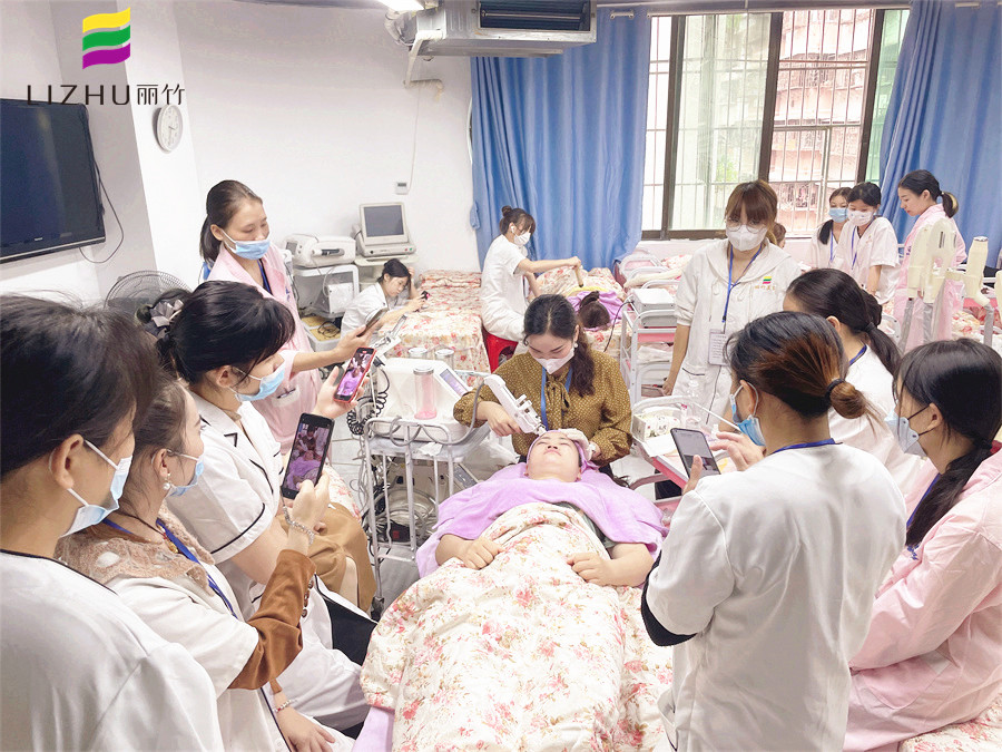 水光槍使用后注意事項，南寧美容儀器培訓學校講解