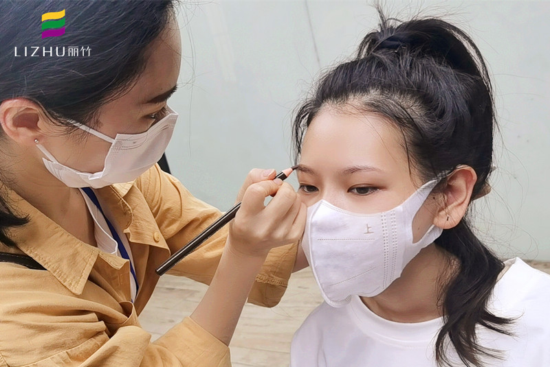 紋繡眉形設(shè)計(jì)的要素，南寧眉眼唇培訓(xùn)學(xué)校課程剖析