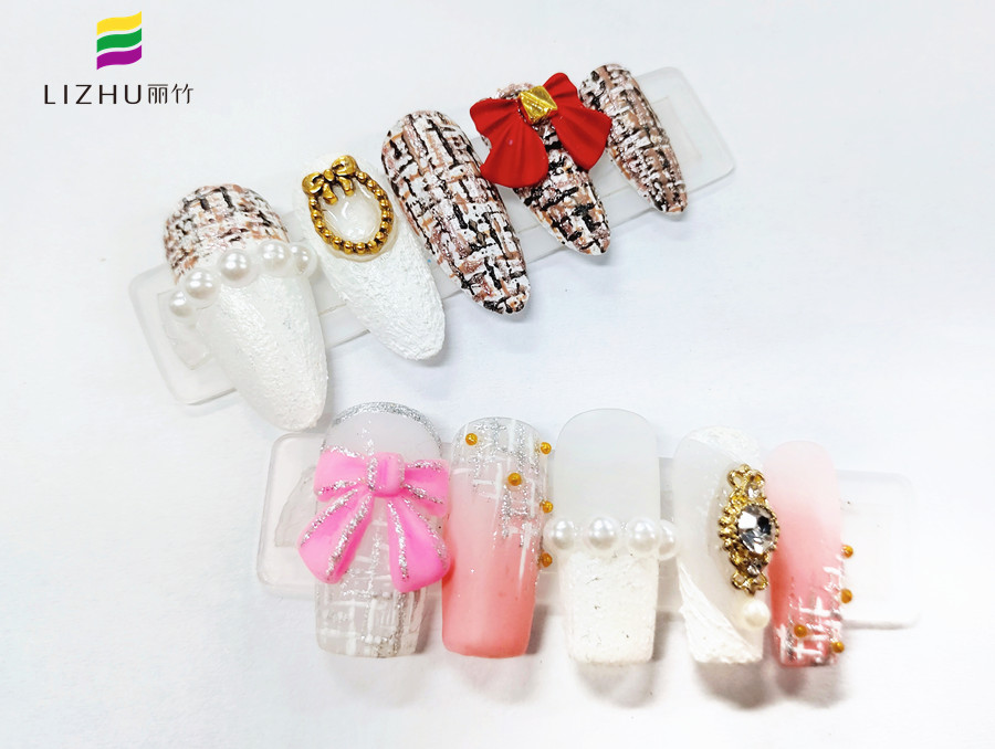 小香風(fēng)格紋美甲，南寧美甲教學(xué)分享