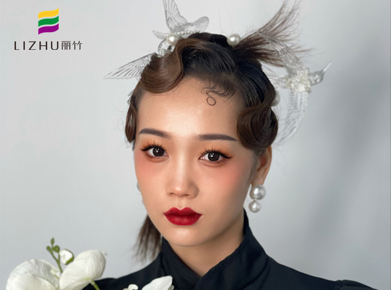 新中式旗袍造型，南寧時(shí)尚新娘造型學(xué)校演繹中國風(fēng)