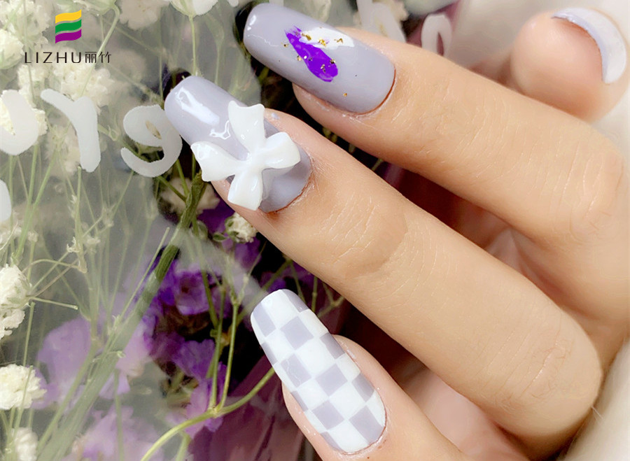 鮮花美甲，南寧美甲款式造型學(xué)校作品