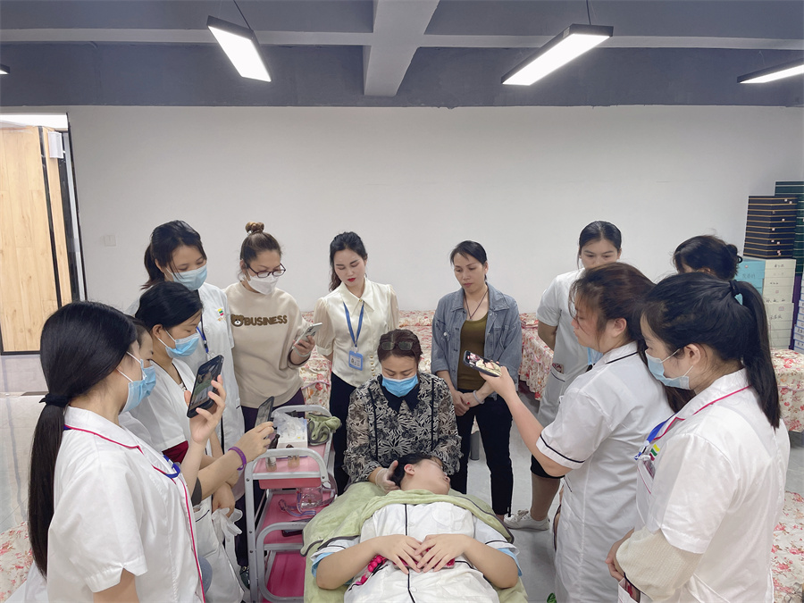 春季頭療的好處！南寧養(yǎng)生頭療美容學(xué)校分享