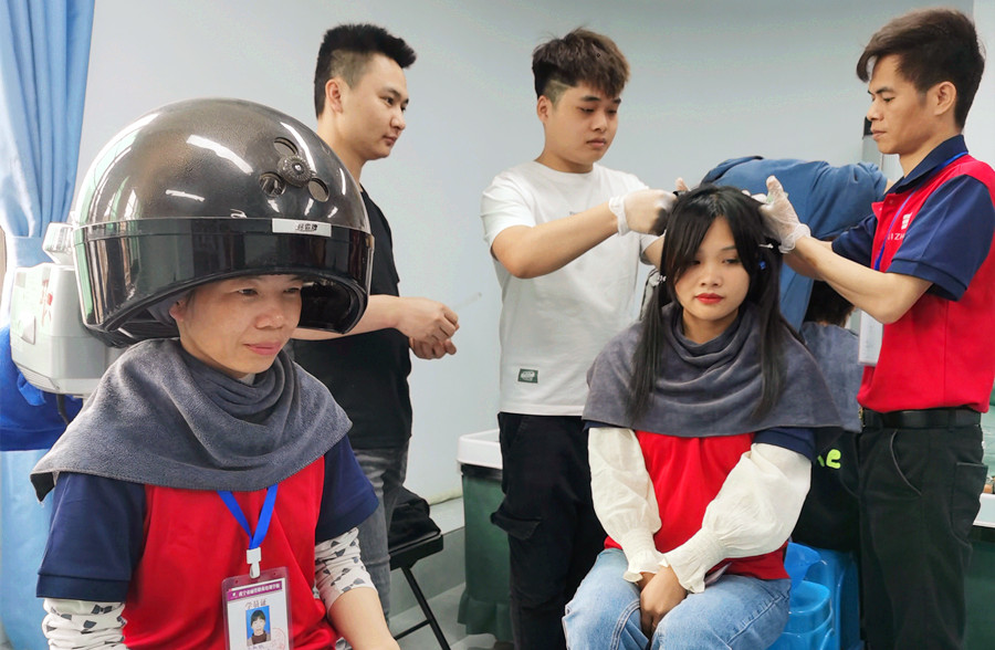 美發(fā)焗油的好處，南寧美發(fā)管理學(xué)校講解