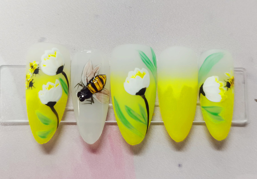 馬卡龍美甲，廣西美甲培訓(xùn)學(xué)員作品