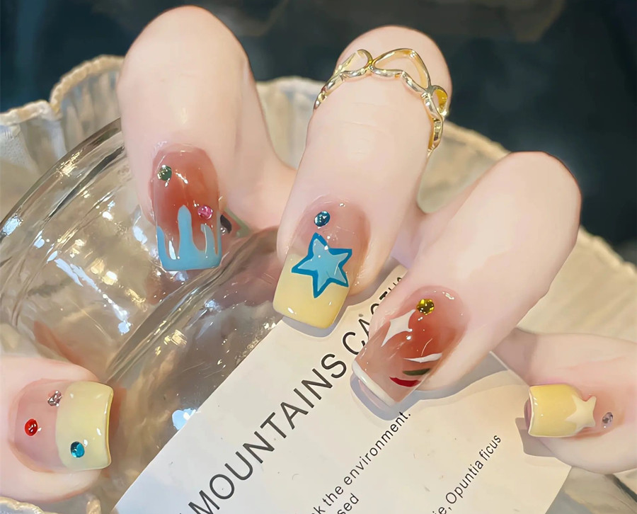 精致且少女的美甲款式，南寧美甲教學(xué)推薦