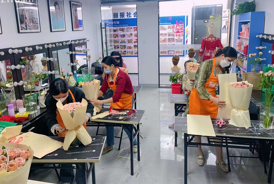 預(yù)告！南寧花藝培訓(xùn)班3月即將開班