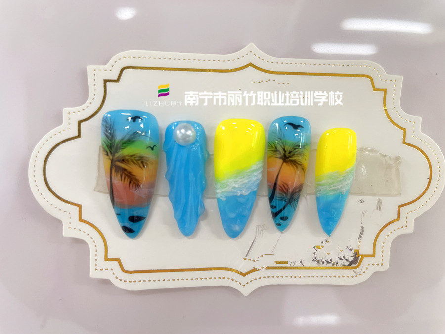 海洋風(fēng)美甲，南寧美甲學(xué)校畢業(yè)班作品