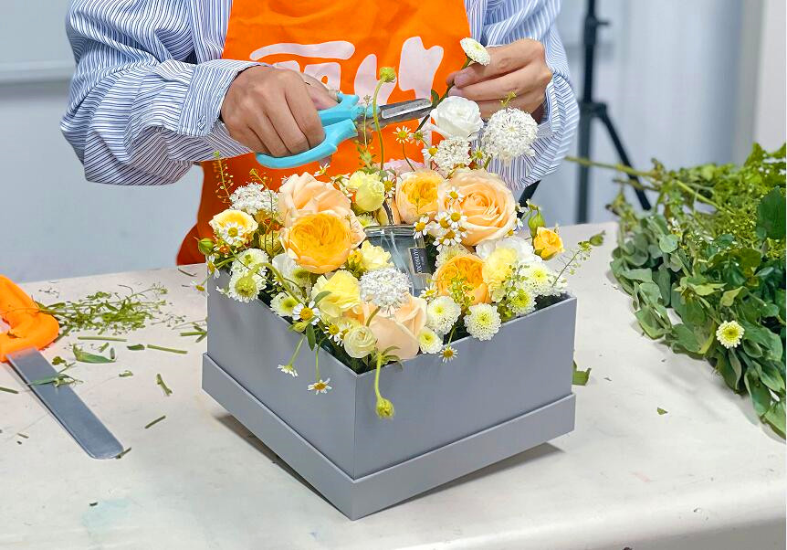 麗竹學(xué)?；閼c花藝設(shè)計班作品欣賞