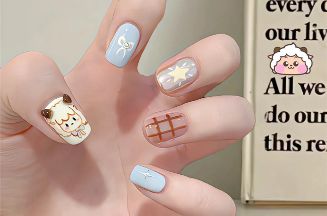 精致手繪美甲，美甲款式圖片2023