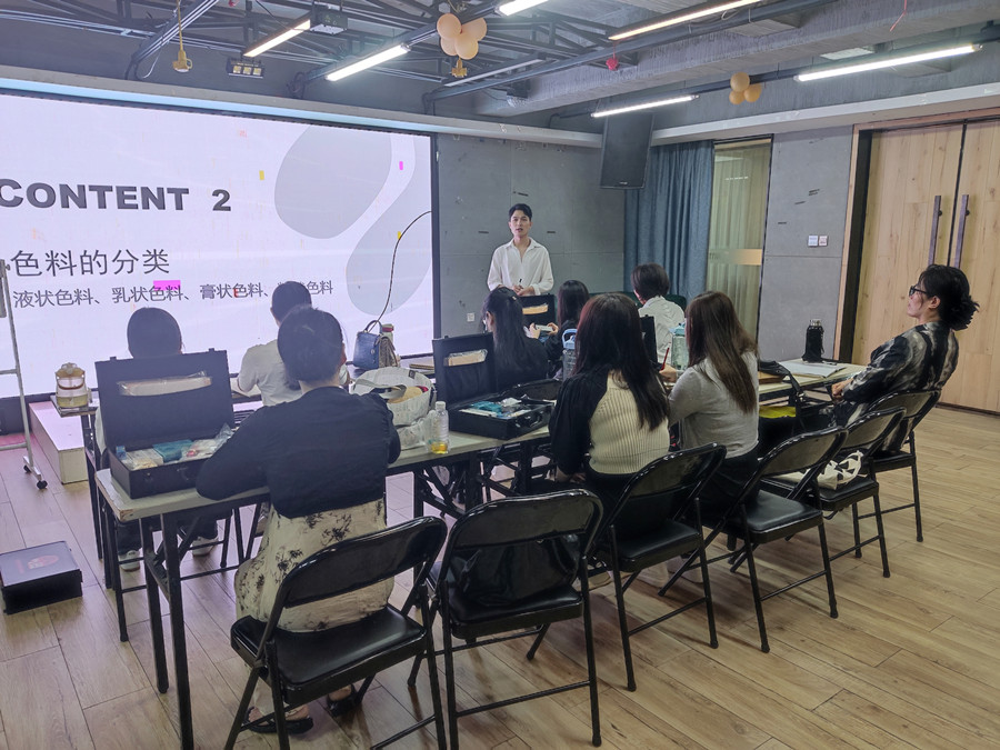 紋繡色乳的種類，南寧紋繡專業(yè)學(xué)習(xí)內(nèi)容