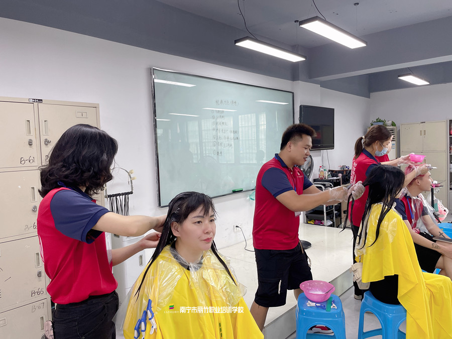 1699500761391976.jpg IMG_0086.JPG