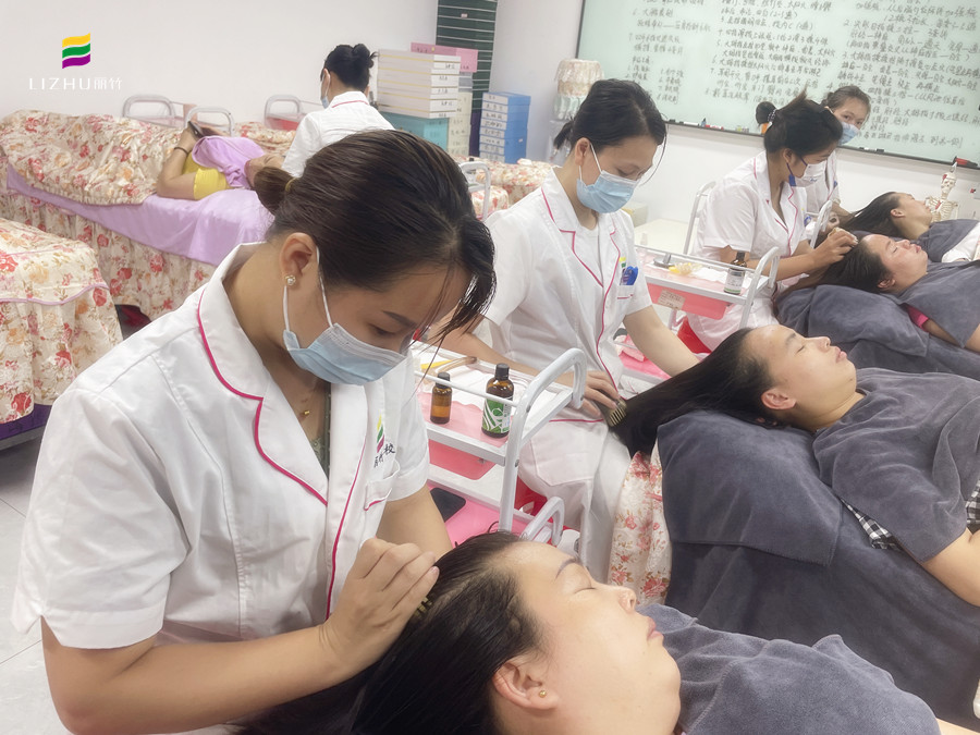 適合梳頭的時間？南寧頭療養(yǎng)生學(xué)習(xí)